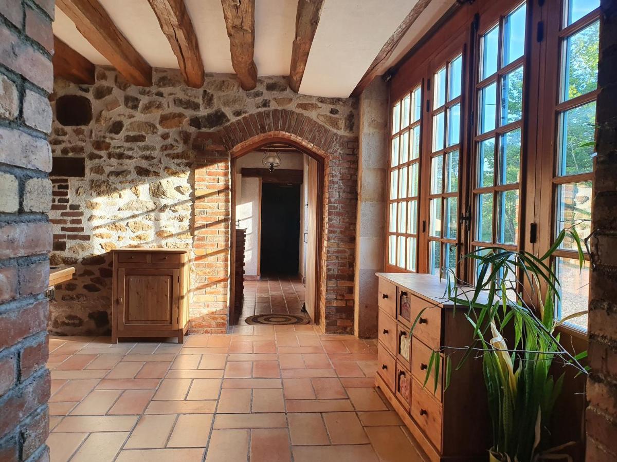 Ferme Equestre & Chambres D'Hotes Gateau Stables Proche Guedelon Saint-Amand-en-Puisaye ภายนอก รูปภาพ