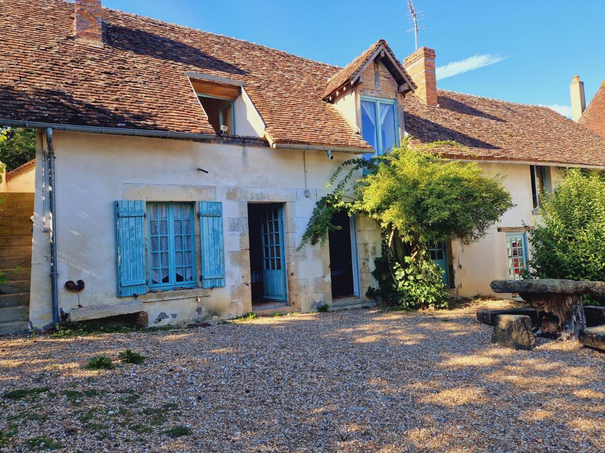 Ferme Equestre & Chambres D'Hotes Gateau Stables Proche Guedelon Saint-Amand-en-Puisaye ภายนอก รูปภาพ
