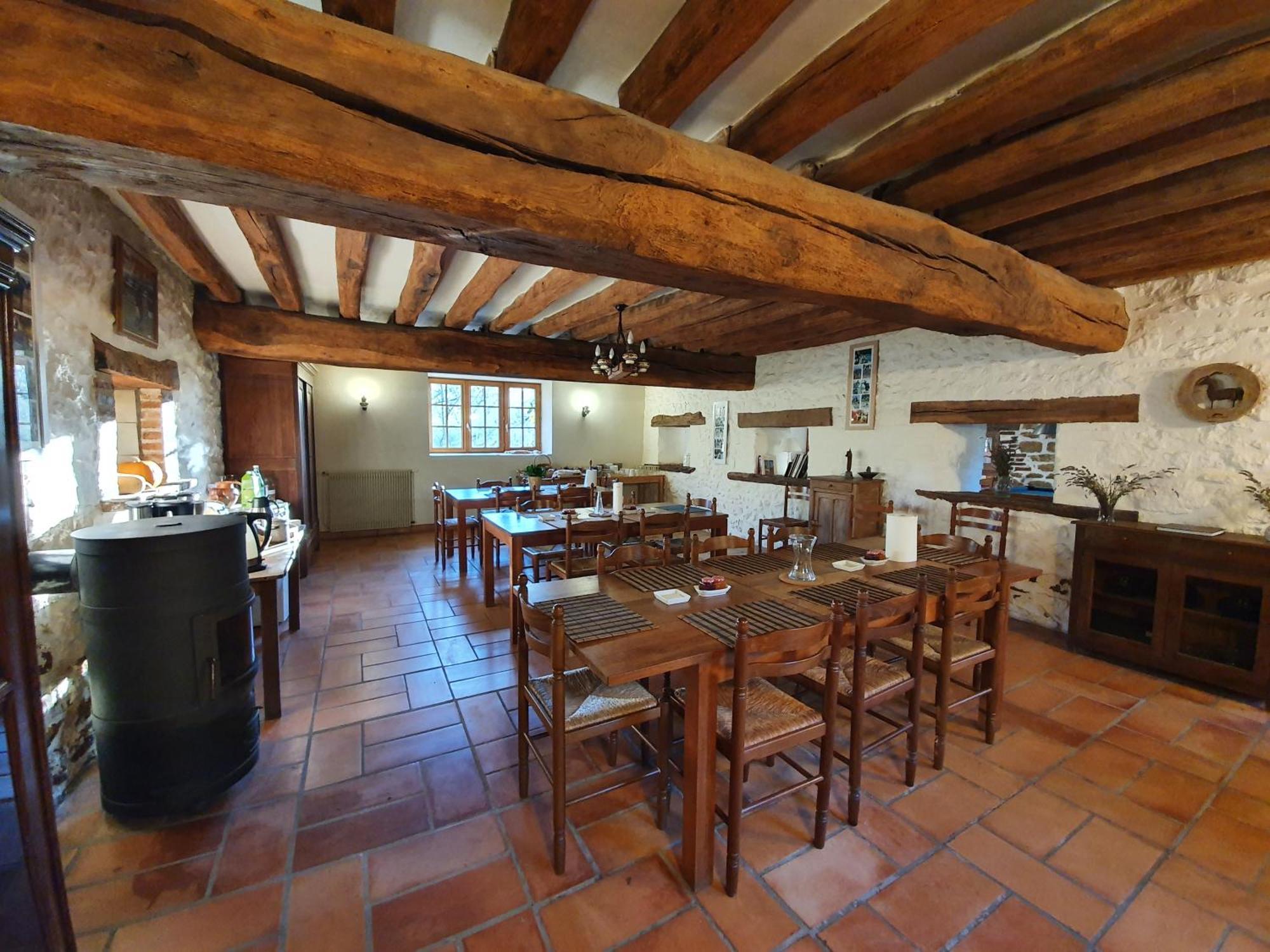 Ferme Equestre & Chambres D'Hotes Gateau Stables Proche Guedelon Saint-Amand-en-Puisaye ภายนอก รูปภาพ