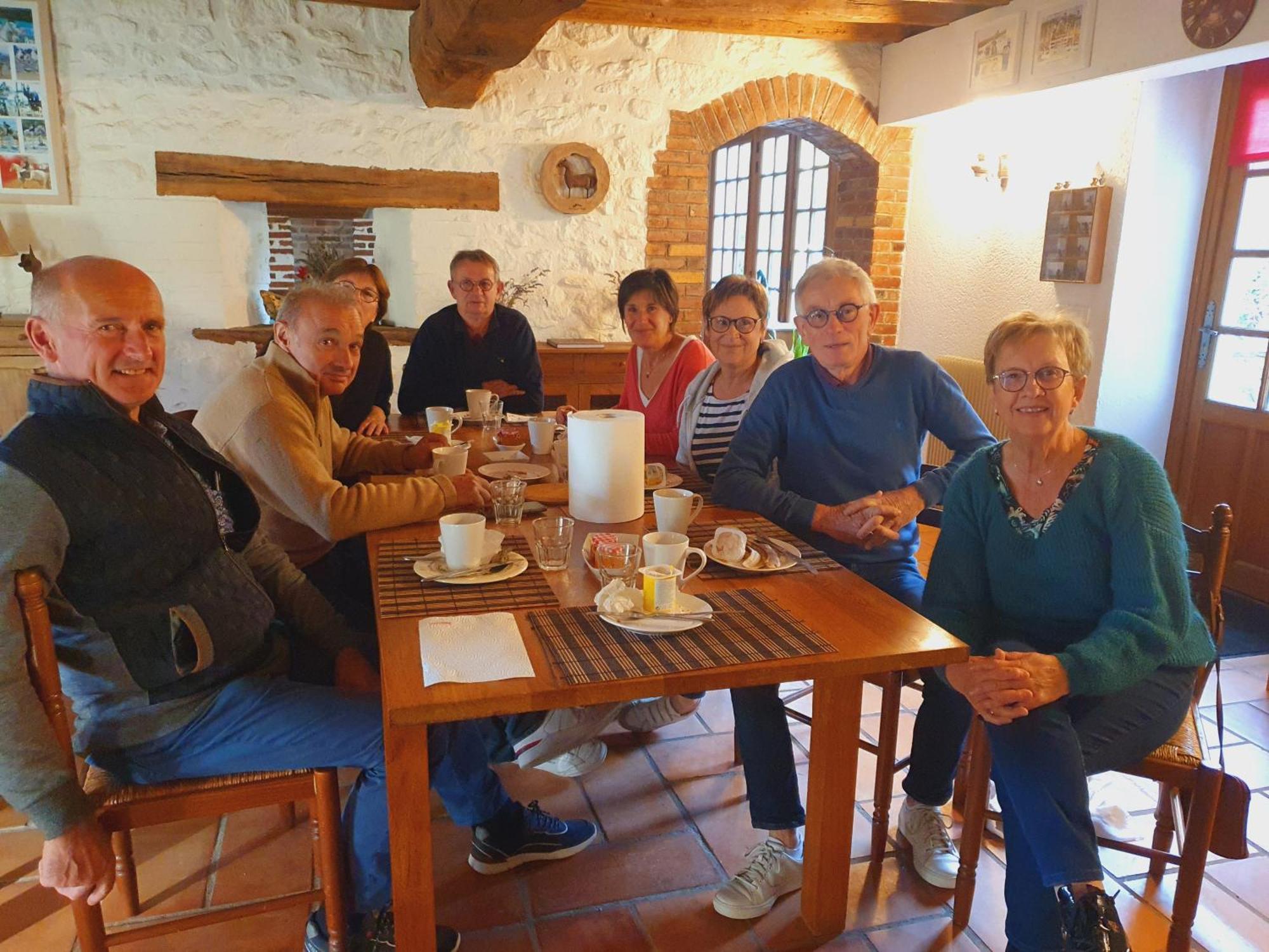 Ferme Equestre & Chambres D'Hotes Gateau Stables Proche Guedelon Saint-Amand-en-Puisaye ภายนอก รูปภาพ